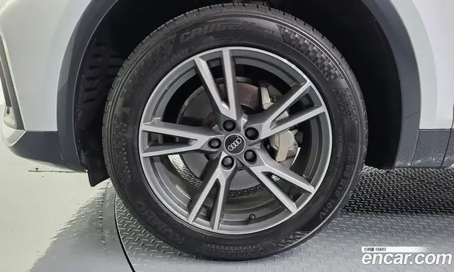 Audi Q5 2021 2.0 автомат (гидро), миниатюра 5