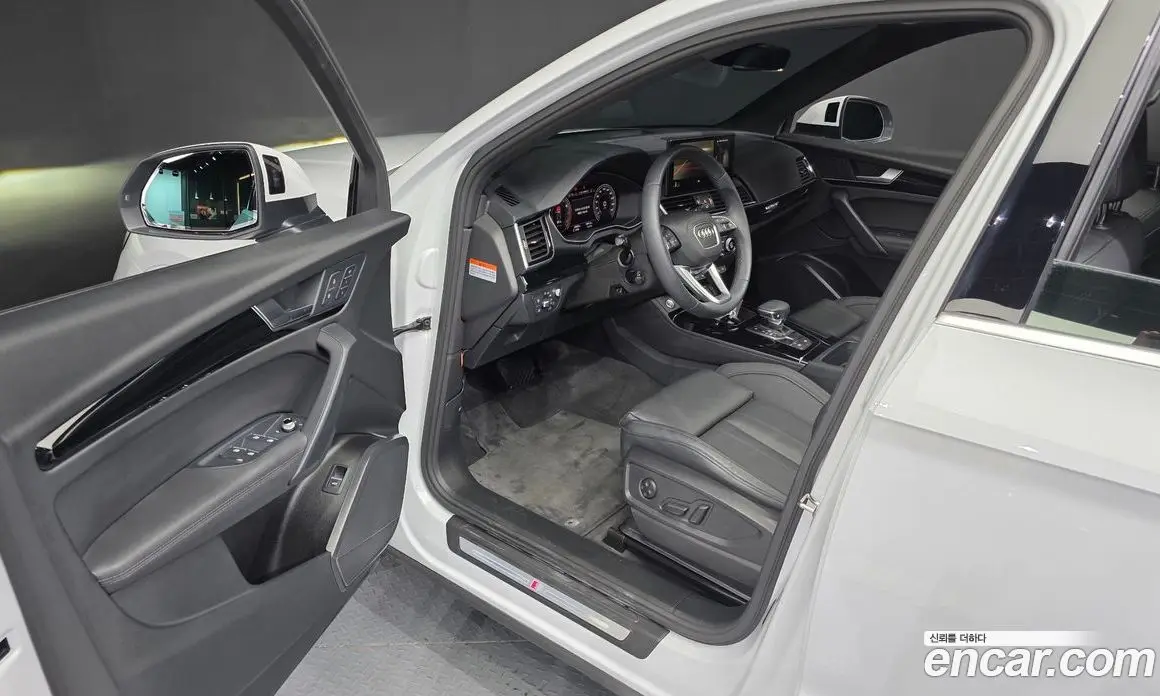 Audi Q5 2024 2.0 автомат (гидро), фото 13 Audi Q5 2024 2.0 автомат (гидро), фото 13