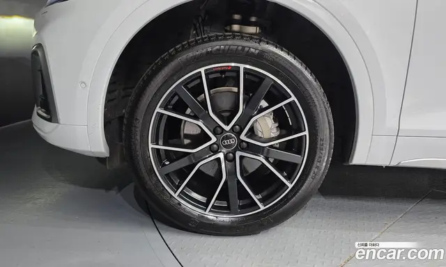 Audi Q5 2024 2.0 автомат (гидро), миниатюра 5 Audi Q5 2024 2.0 автомат (гидро), миниатюра 5