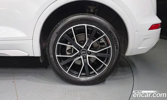 Audi Q5 2024 2.0 автомат (гидро), миниатюра 7 Audi Q5 2024 2.0 автомат (гидро), миниатюра 7