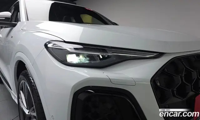 Audi Q5 2025 2.0 автомат (гидро), миниатюра 7 Audi Q5 2025 2.0 автомат (гидро), миниатюра 7
