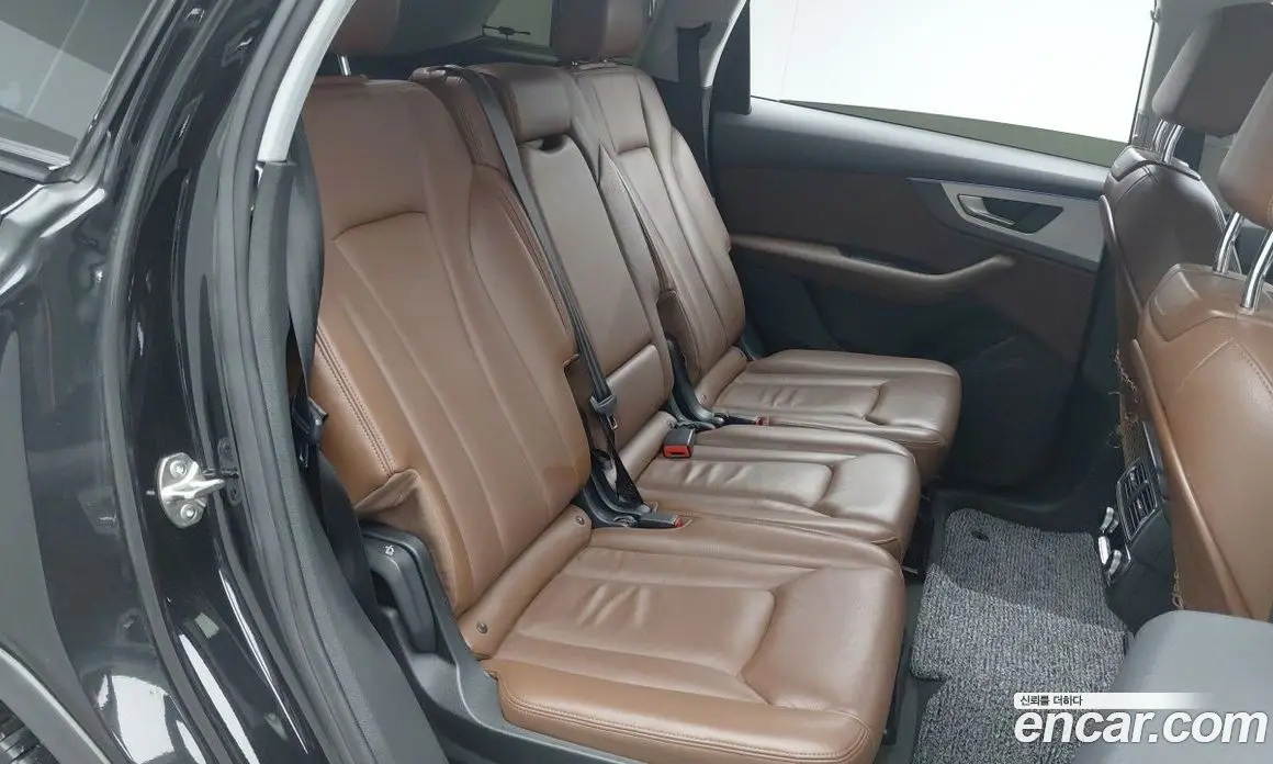 Audi Q7 2019 2.0 автомат (гидро), фото 10 Audi Q7 2019 2.0 автомат (гидро), фото 10