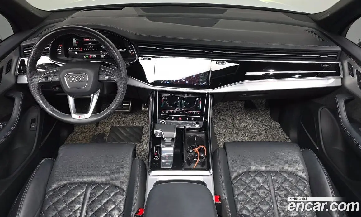 Audi Q7 2022 3.0 автомат (гидро), фото 7