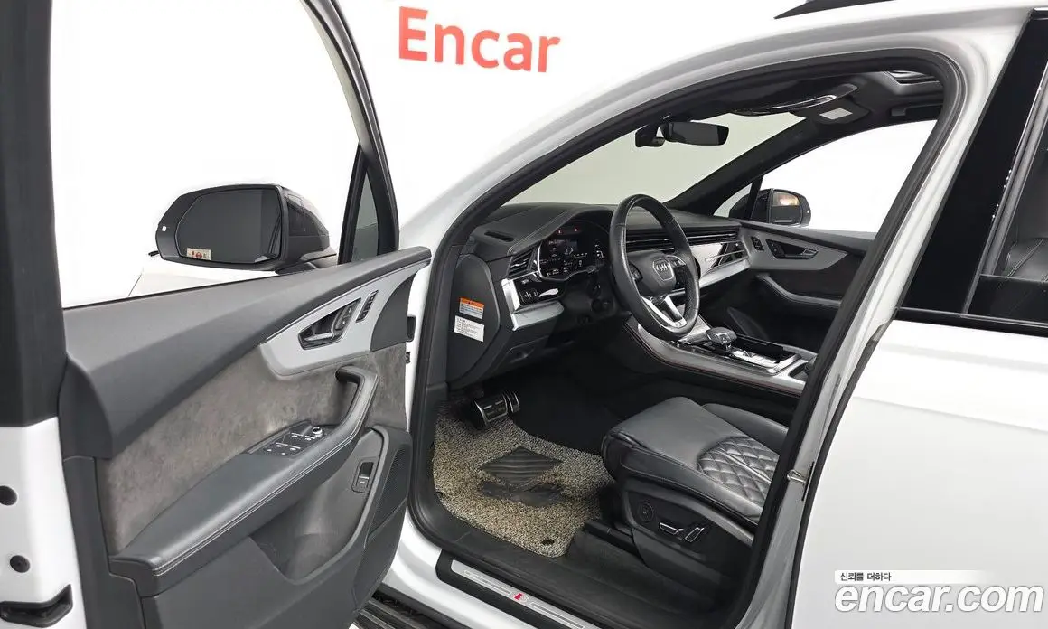 Audi Q7 2022 3.0 автомат (гидро), фото 10
