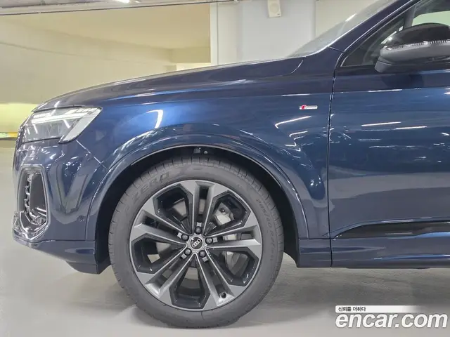 Audi Q7 2026 3.0 автомат (гидро), миниатюра 8 Audi Q7 2026 3.0 автомат (гидро), миниатюра 8