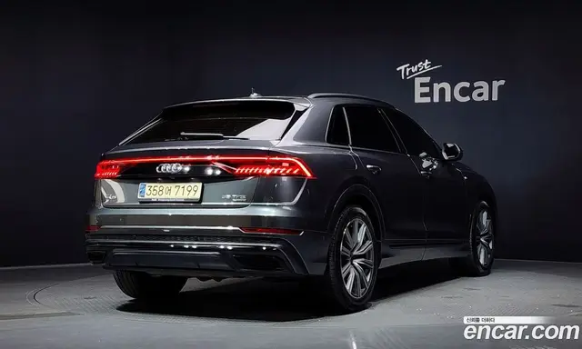 Audi Q8 2021 3.0 автомат (гидро), миниатюра 2 Audi Q8 2021 3.0 автомат (гидро), миниатюра 2