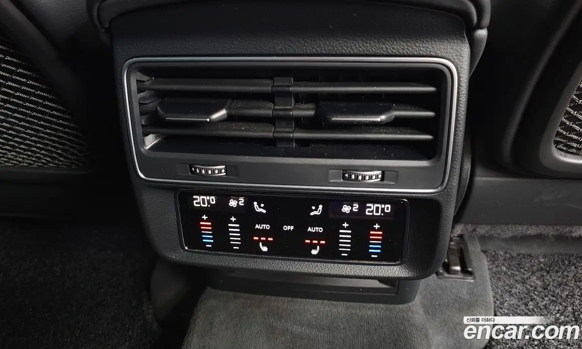 Audi Q8 2021 3.0 автомат (гидро), фото 19 Audi Q8 2021 3.0 автомат (гидро), фото 19