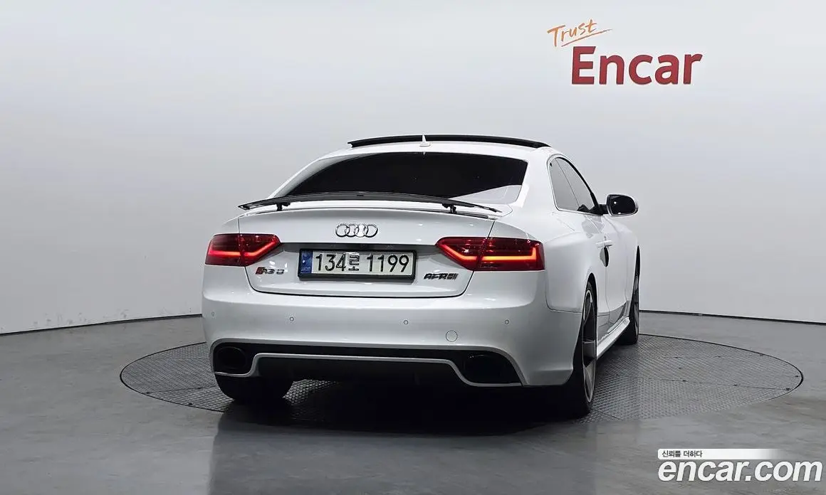 Audi RS5 2014 4.2 автомат (гидро), фото 4 Audi RS5 2014 4.2 автомат (гидро), фото 4