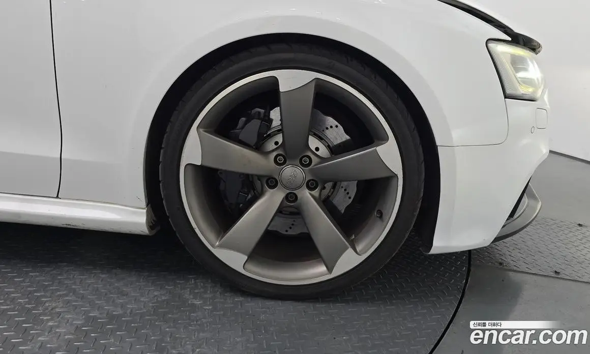 Audi RS5 2014 4.2 автомат (гидро), фото 31 Audi RS5 2014 4.2 автомат (гидро), фото 31