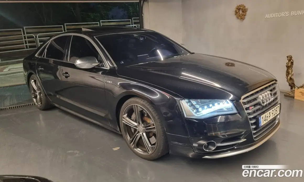 Audi S8 2013 4.0 автомат (гидро), фото 2 Audi S8 2013 4.0 автомат (гидро), фото 2