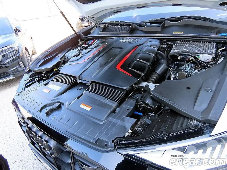 Audi SQ8 2020 4.0 автомат (гидро), фото 19