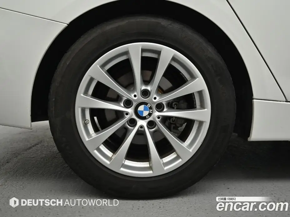 BMW 3 серия 2019 2.0 автомат (гидро), фото 5 BMW 3 серия 2019 2.0 автомат (гидро), фото 5