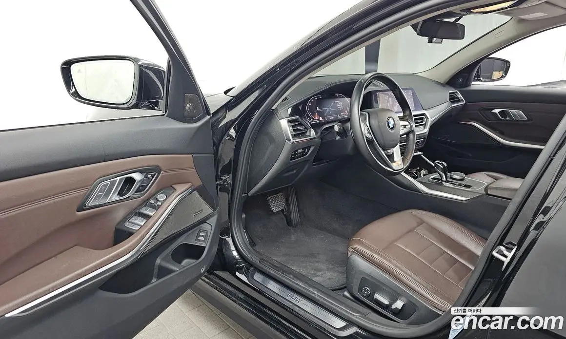 BMW 3 серия 2021 2.0 автомат (гидро), фото 13 BMW 3 серия 2021 2.0 автомат (гидро), фото 13