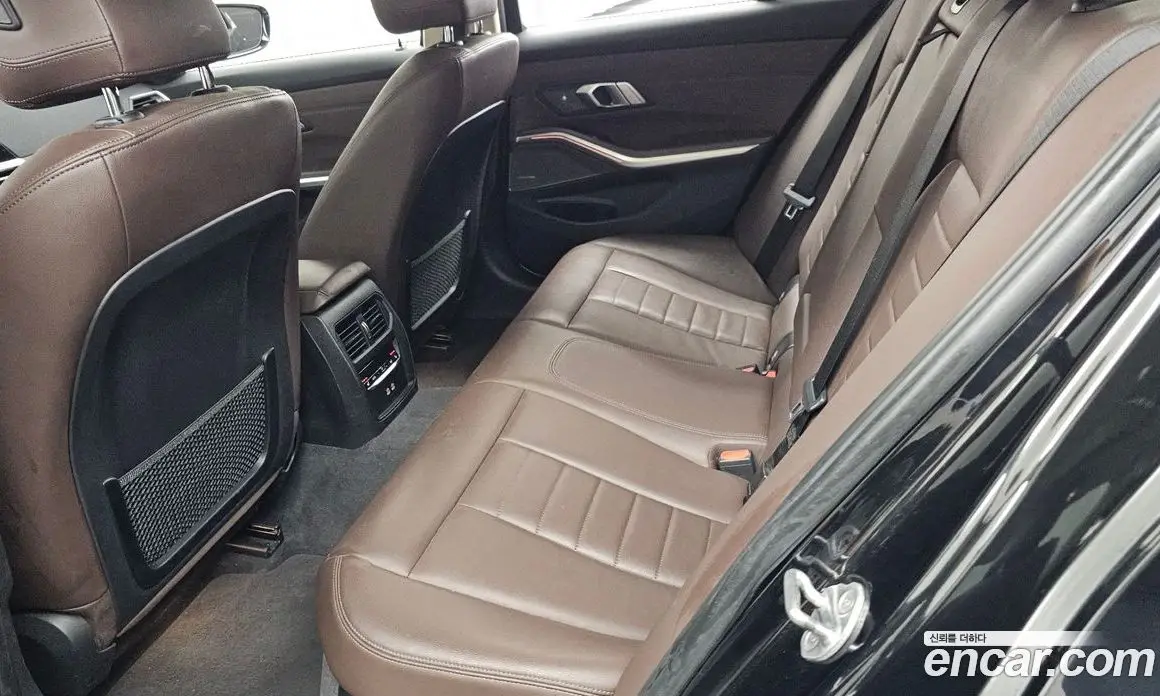 BMW 3 серия 2021 2.0 автомат (гидро), фото 16 BMW 3 серия 2021 2.0 автомат (гидро), фото 16