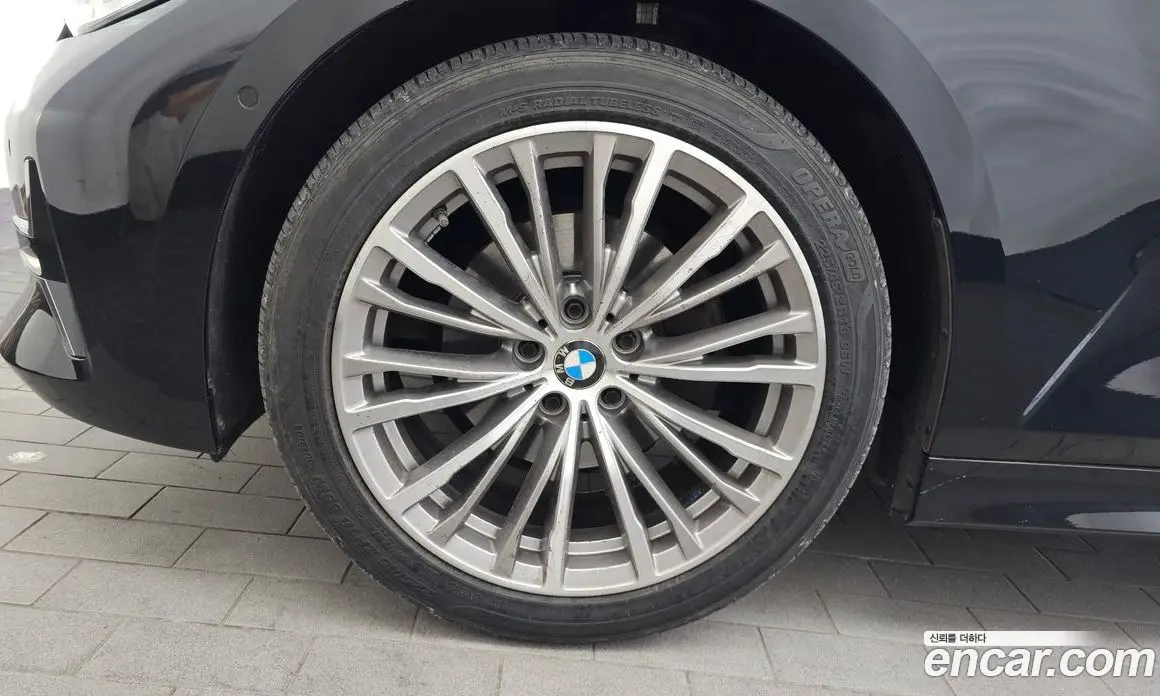 BMW 3 серия 2021 2.0 автомат (гидро), фото 7 BMW 3 серия 2021 2.0 автомат (гидро), фото 7