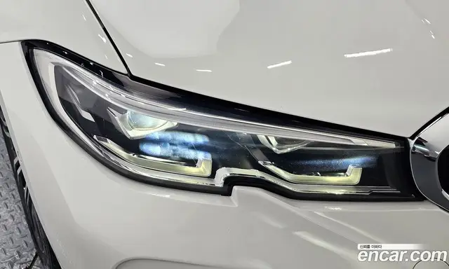 BMW 3 серия 2021 2.0 автомат (гидро), миниатюра 8 BMW 3 серия 2021 2.0 автомат (гидро), миниатюра 8
