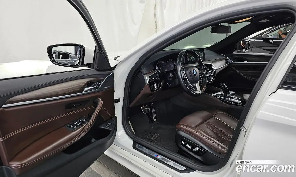 BMW 5 серия 2017 2.0 автомат (гидро), фото 13 BMW 5 серия 2017 2.0 автомат (гидро), фото 13