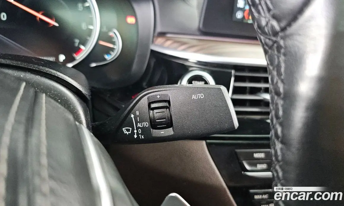 BMW 5 серия 2017 2.0 автомат (гидро), фото 30 BMW 5 серия 2017 2.0 автомат (гидро), фото 30