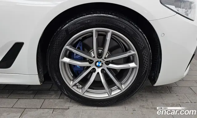 BMW 5 серия 2017 2.0 автомат (гидро), миниатюра 7 BMW 5 серия 2017 2.0 автомат (гидро), миниатюра 7
