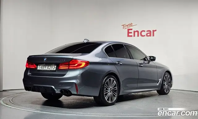 BMW 5 серия 2018 3.0 автомат (гидро), миниатюра 2