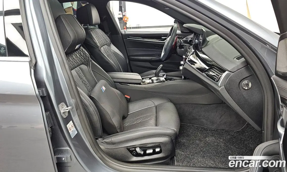 BMW 5 серия 2018 3.0 автомат (гидро), фото 16