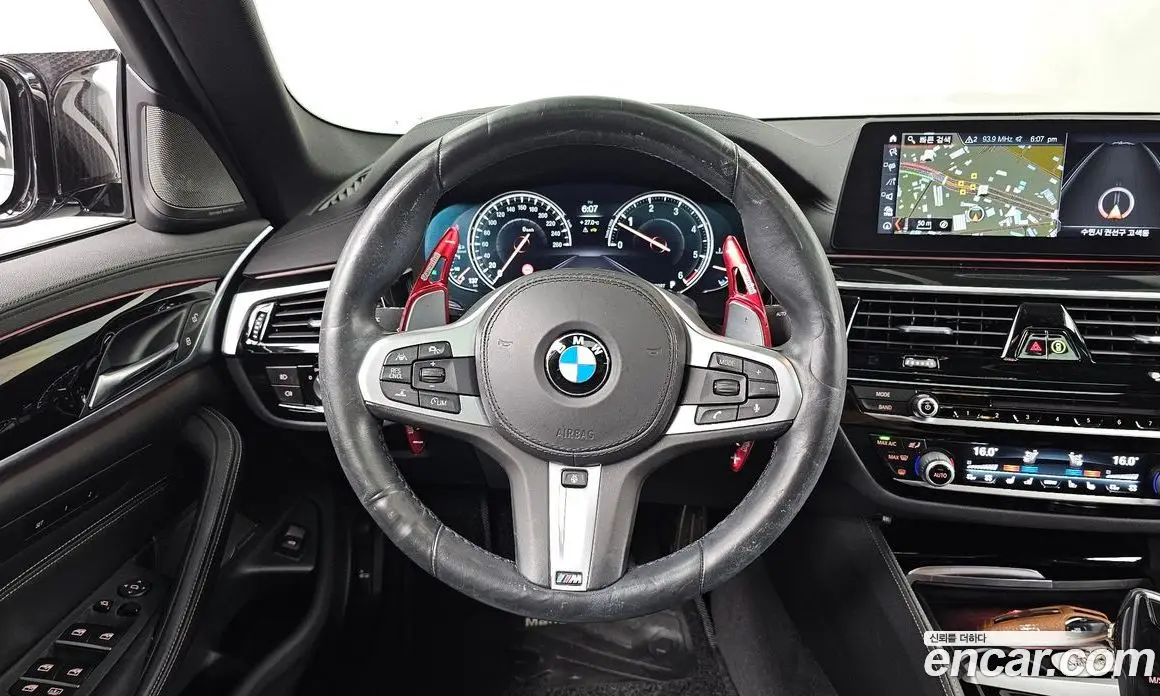 BMW 5 серия 2018 3.0 автомат (гидро), фото 18