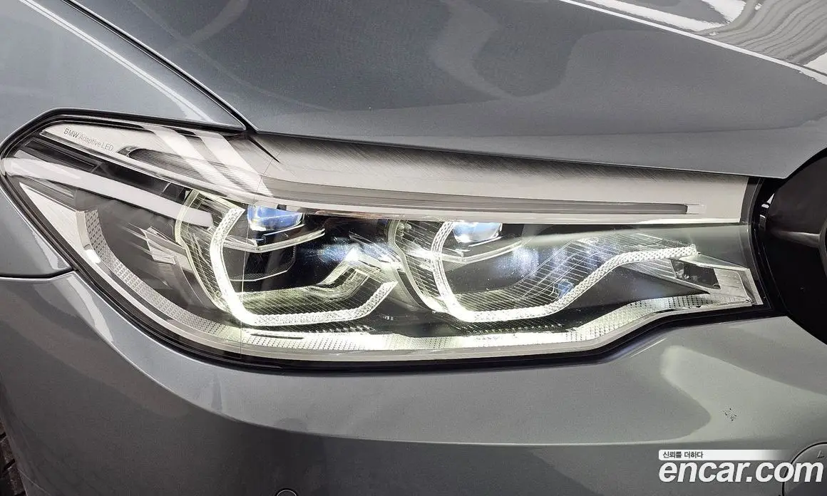 BMW 5 серия 2018 3.0 автомат (гидро), фото 8