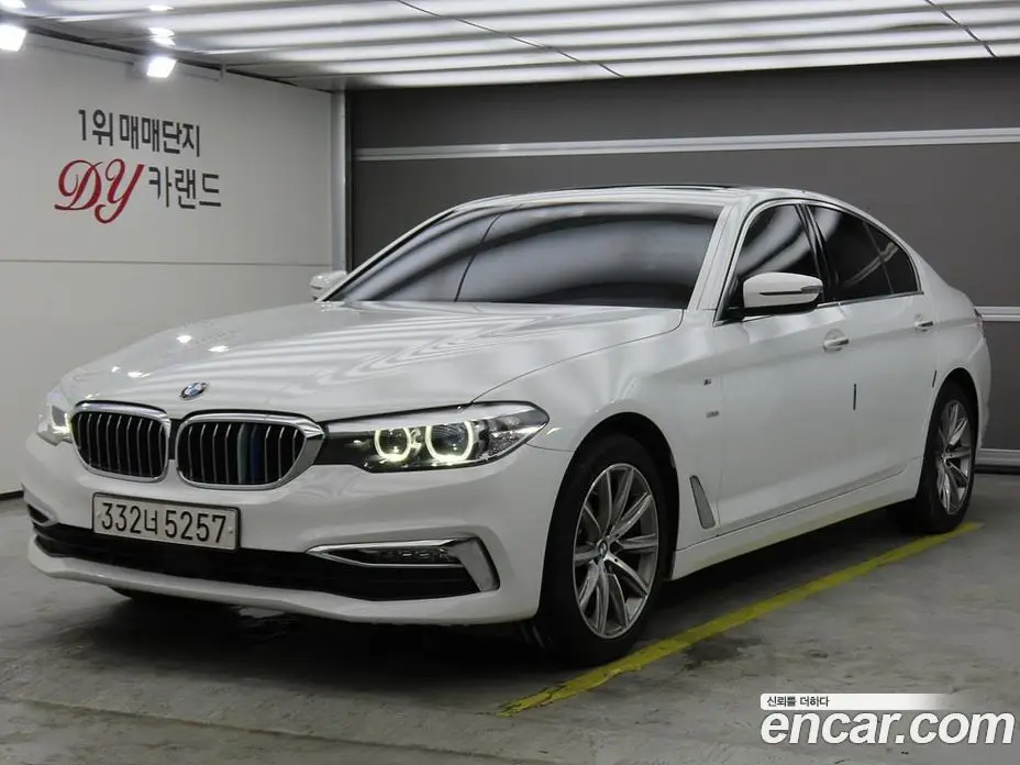BMW 5 серия 2018 2.0 автомат (гидро), фото 1 BMW 5 серия 2018 2.0 автомат (гидро), фото 1
