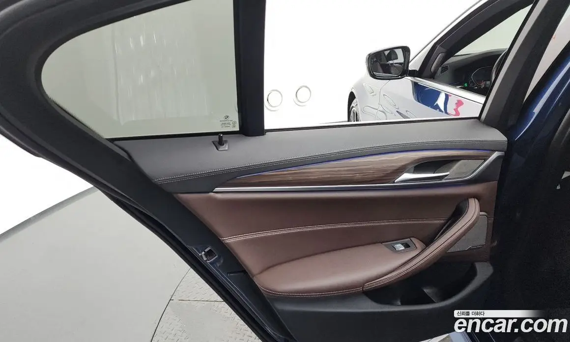 BMW 5 серия 2021 2.0 автомат (гидро), фото 14 BMW 5 серия 2021 2.0 автомат (гидро), фото 14