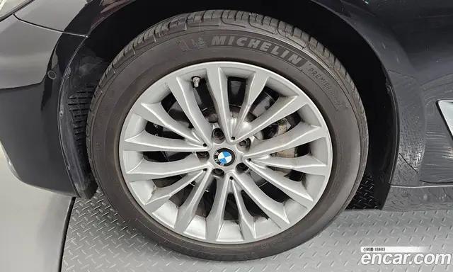 BMW 5 серия 2021 2.0 автомат (гидро), миниатюра 5 BMW 5 серия 2021 2.0 автомат (гидро), миниатюра 5