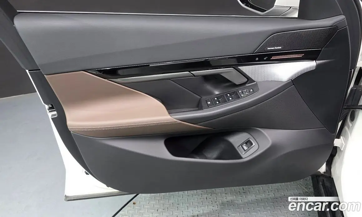 BMW 5 серия 2024 2.0 автомат (гидро), фото 14 BMW 5 серия 2024 2.0 автомат (гидро), фото 14