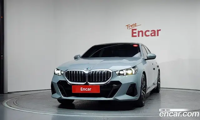 BMW 5 серия 2024 2.0 автомат (гидро), миниатюра 3 BMW 5 серия 2024 2.0 автомат (гидро), миниатюра 3