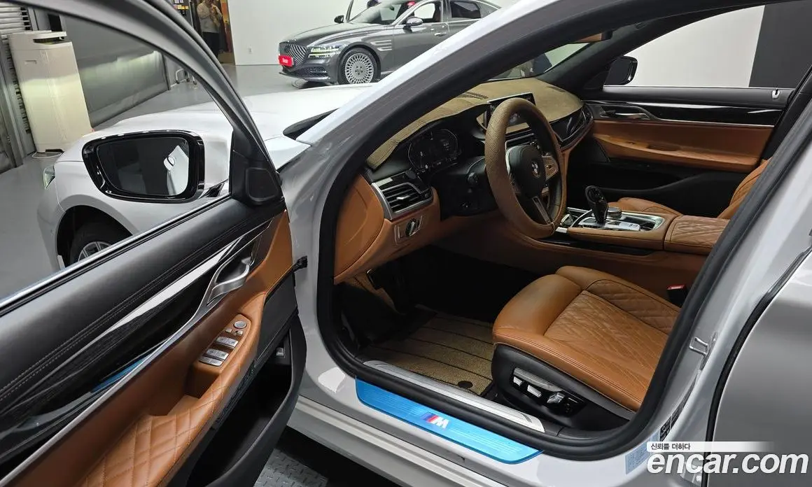 BMW 7 серия 2021 3.0 автомат (гидро), фото 13 BMW 7 серия 2021 3.0 автомат (гидро), фото 13