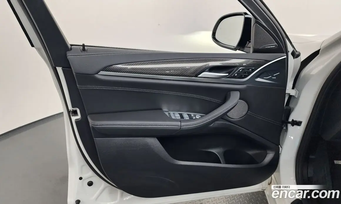 BMW X4 2024 2.0 автомат (гидро), фото 14 BMW X4 2024 2.0 автомат (гидро), фото 14