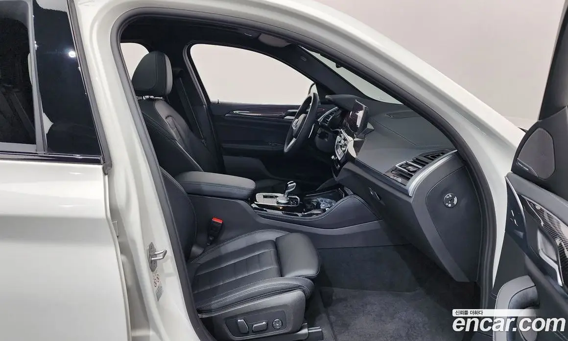 BMW X4 2024 2.0 автомат (гидро), фото 16 BMW X4 2024 2.0 автомат (гидро), фото 16