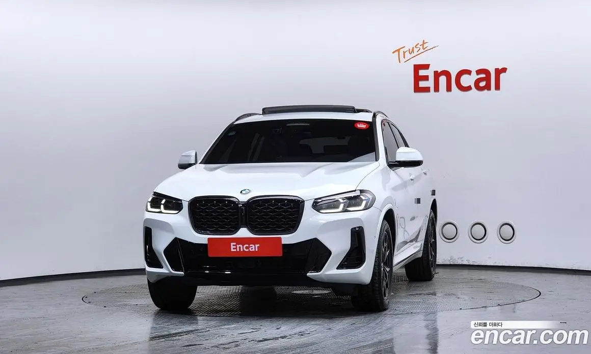 BMW X4 2024 2.0 автомат (гидро), фото 3 BMW X4 2024 2.0 автомат (гидро), фото 3