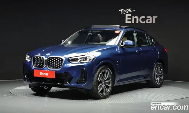BMW X4 2025 2.0 автомат (гидро), миниатюра 1