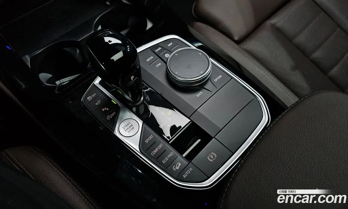 BMW X4 2025 2.0 автомат (гидро), фото 12