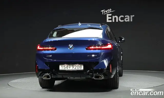 BMW X4 2025 2.0 автомат (гидро), миниатюра 4
