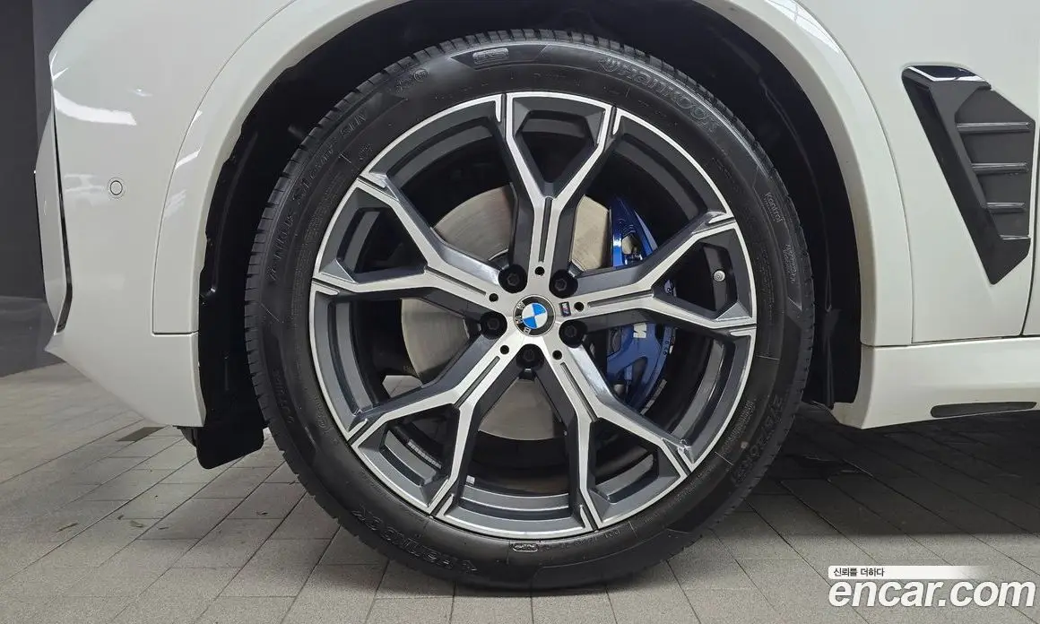 BMW X5 2025 3.0 автомат (гидро), фото 4 BMW X5 2025 3.0 автомат (гидро), фото 4
