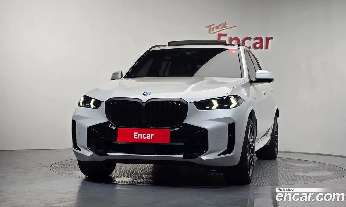 BMW X5 2025 3.0 автомат (гидро), фото 3
