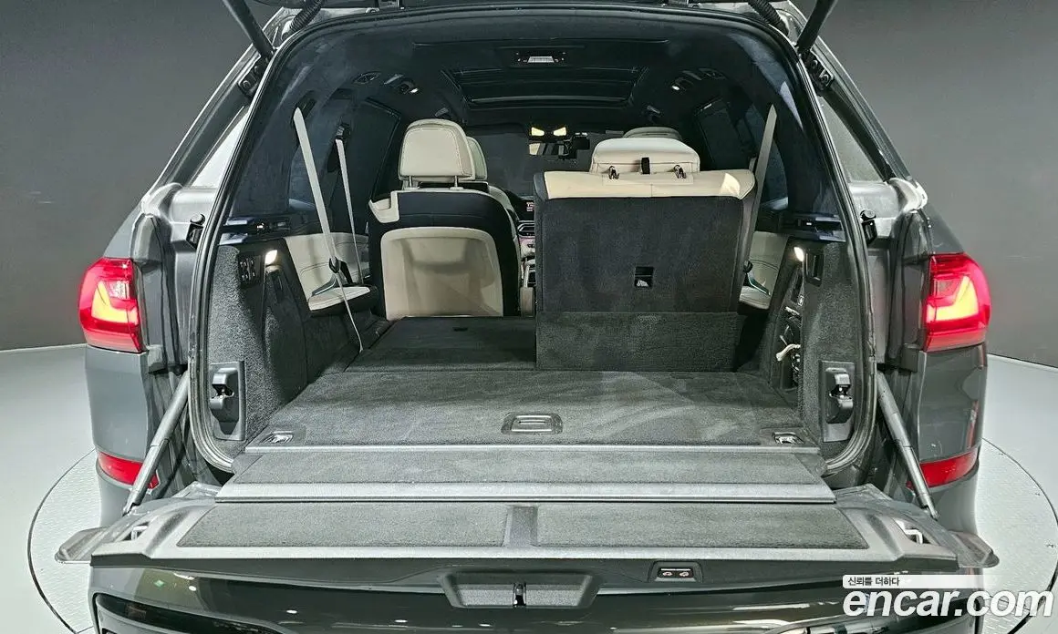 BMW X7 2022 3.0 автомат (гидро), фото 20