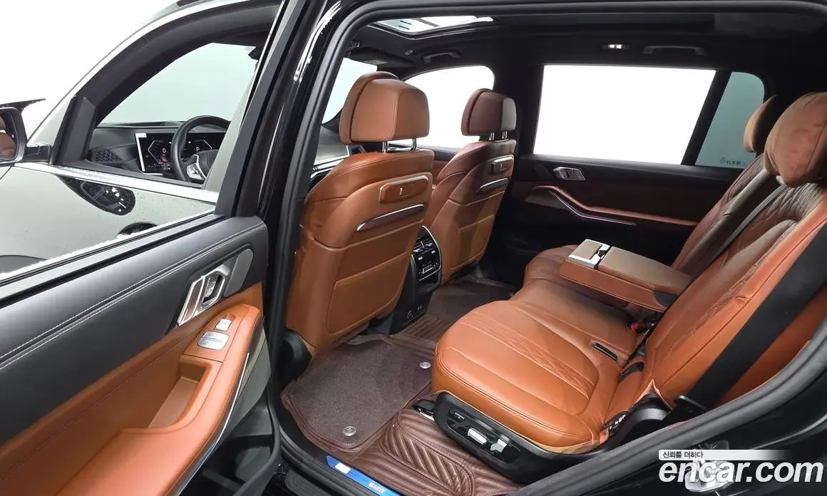 BMW X7 2025 3.0 автомат (гидро), фото 18 BMW X7 2025 3.0 автомат (гидро), фото 18