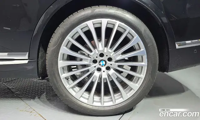 BMW X7 2025 3.0 автомат (гидро), миниатюра 7 BMW X7 2025 3.0 автомат (гидро), миниатюра 7