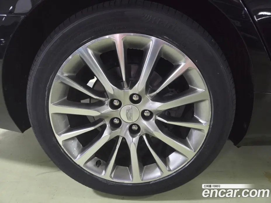 Cadillac CT6 2018 2.0 автомат (гидро), фото 20 Cadillac CT6 2018 2.0 автомат (гидро), фото 20