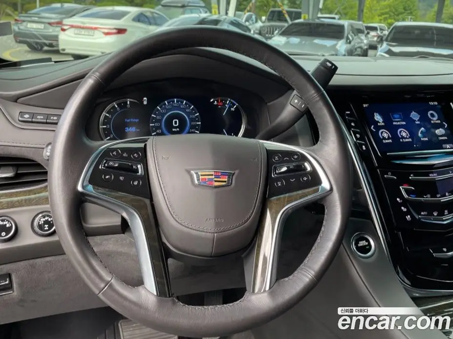 Cadillac Escalade 2019 6.2 автомат (гидро), фото 7 Cadillac Escalade 2019 6.2 автомат (гидро), фото 7