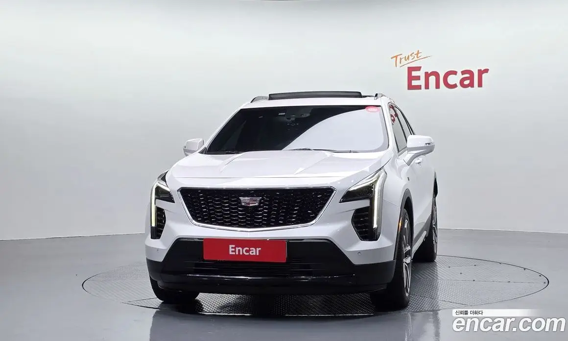Cadillac XT4 2022 2.0 автомат (гидро), фото 3 Cadillac XT4 2022 2.0 автомат (гидро), фото 3