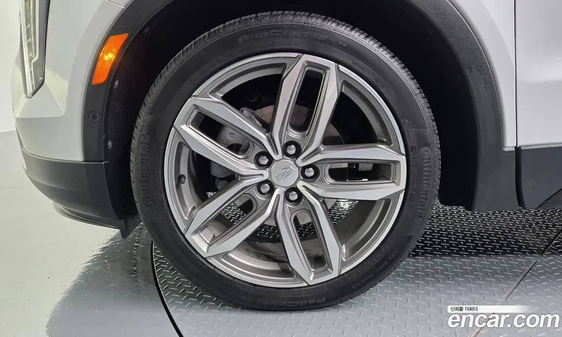 Cadillac XT4 2022 2.0 автомат (гидро), фото 5 Cadillac XT4 2022 2.0 автомат (гидро), фото 5