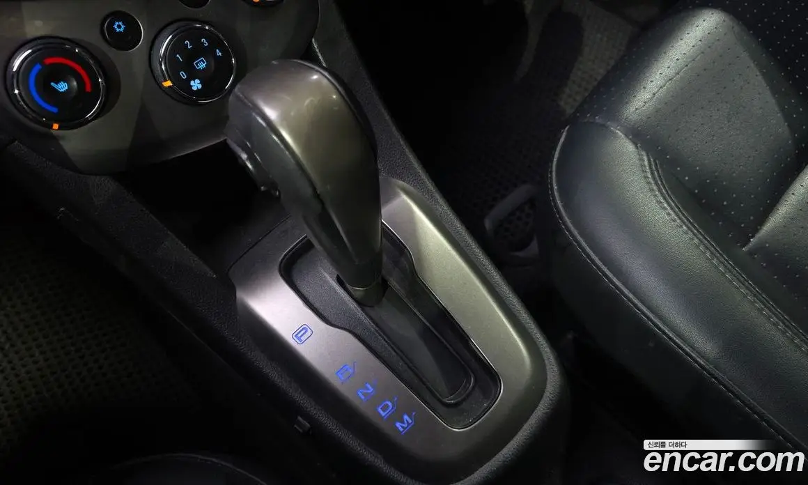 Chevrolet Aveo 2013 1.6 автомат (гидро), фото 12