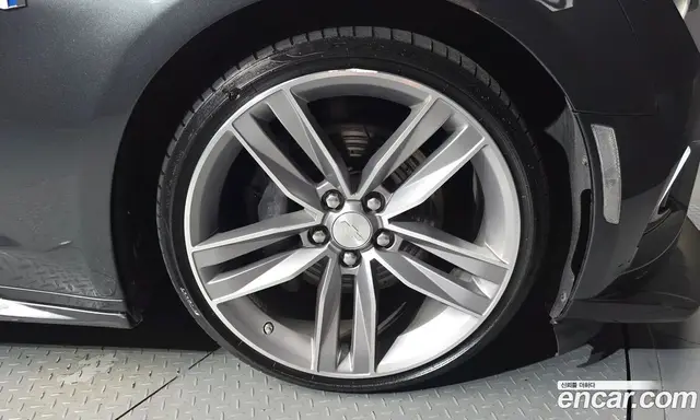 Chevrolet Camaro 2017 6.2 автомат (гидро), миниатюра 5